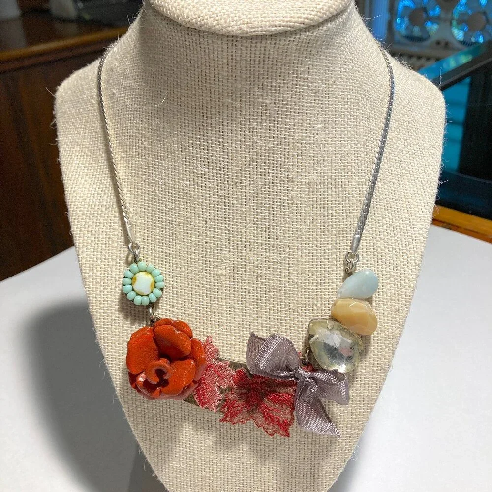Artisan Mixed Media Necklace with Silver Serpentine Chain and Clasp NWT